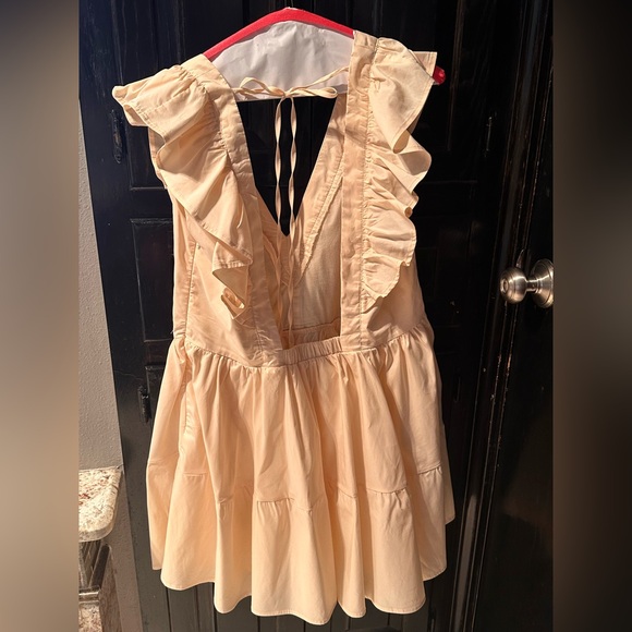 Cream Ruffled Mini Dress - Picture 2 of 4